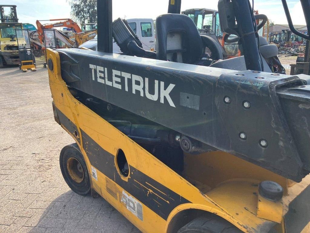 Teleskoplader Türe ait JCB TLT2D, Gebrauchtmaschine içinde Antwerpen (resim 10)