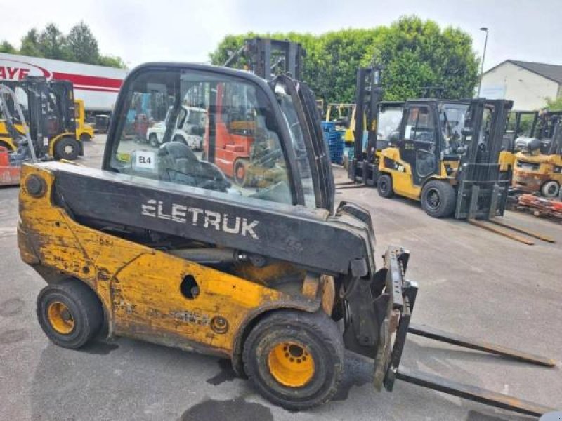 Teleskoplader za tip JCB TLT30D, Gebrauchtmaschine u senlis (Slika 2)