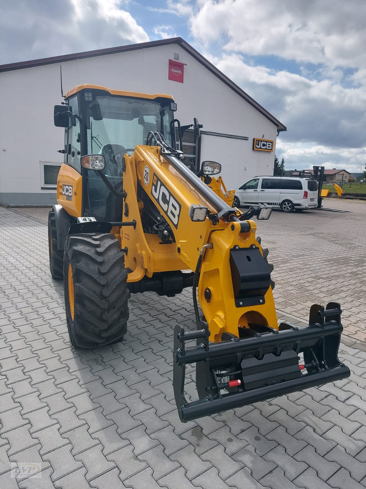 Teleskoplader van het type JCB TM 180 Agri, Neumaschine in Pegnitz (Foto 4)