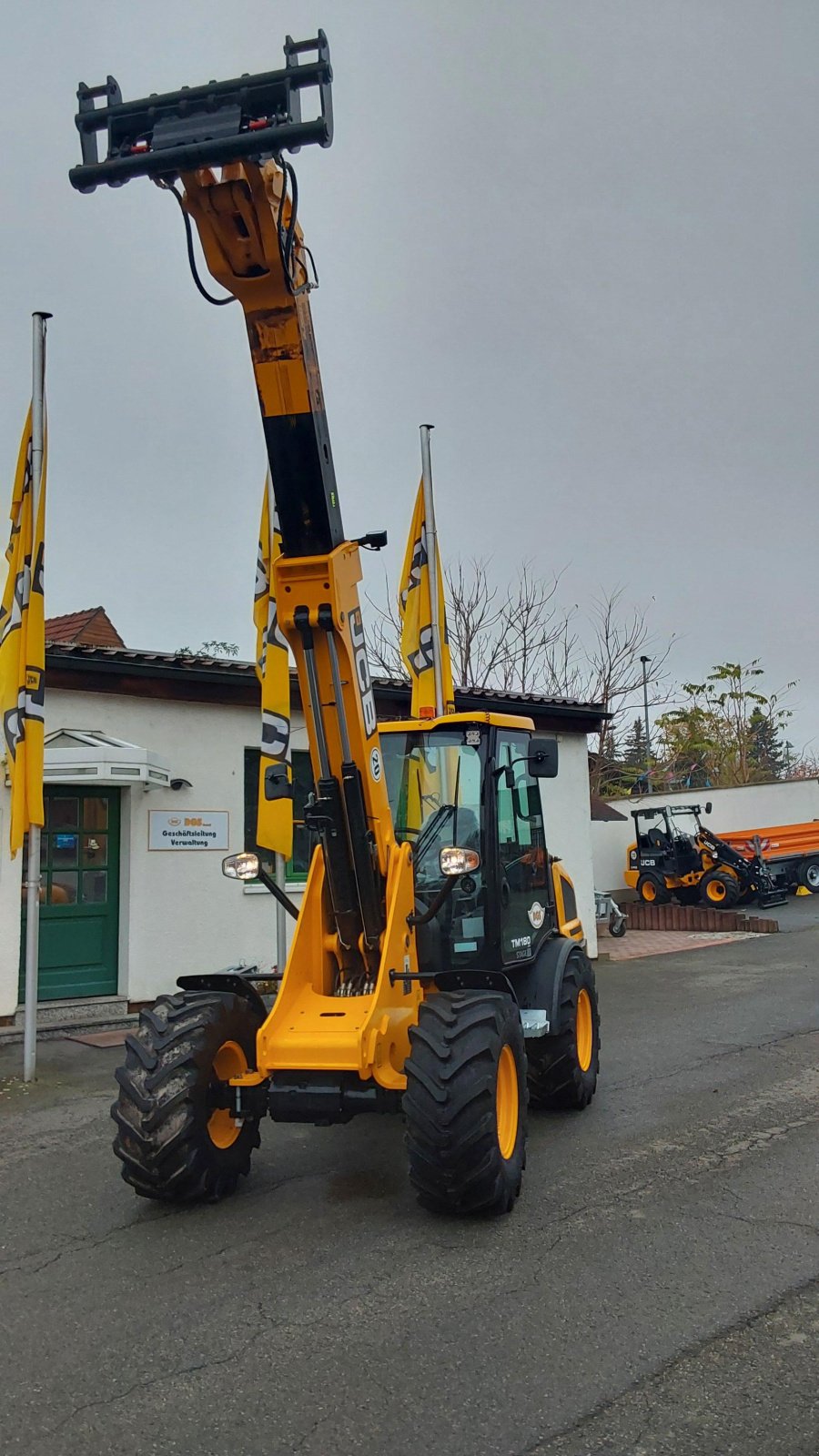 Teleskoplader des Typs JCB TM 180 Agri, Neumaschine in Döllstädt (Bild 2)