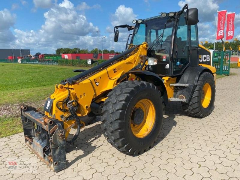 Teleskoplader tip JCB TM 320 TELESKOPRADLADER, Gebrauchtmaschine in Oyten (Poză 1)