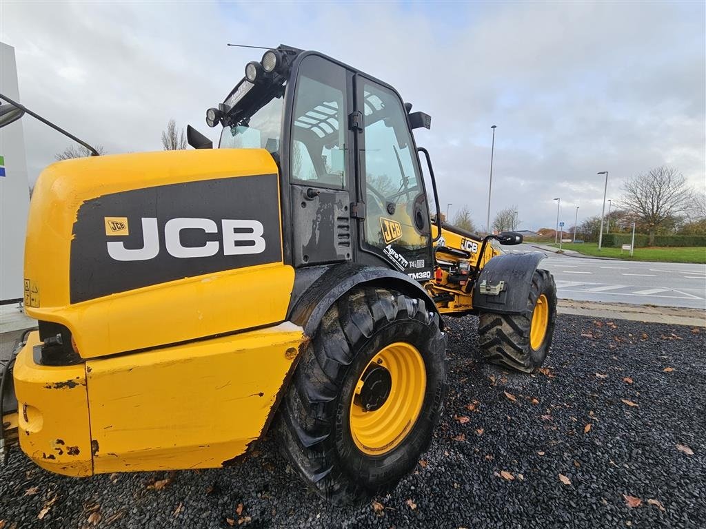 Teleskoplader a típus JCB TM 320, Gebrauchtmaschine ekkor: Nykøbing Falster (Kép 4)