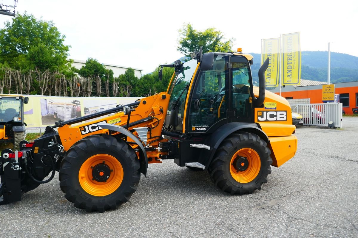 Teleskoplader van het type JCB TM 320, Gebrauchtmaschine in Villach (Foto 2)