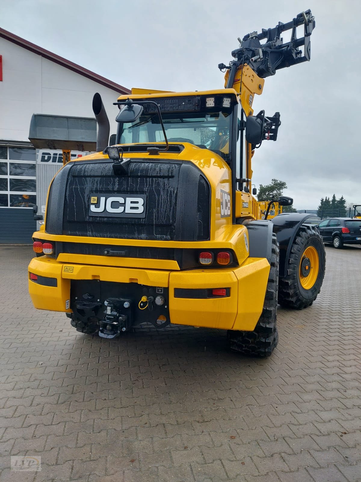 Teleskoplader van het type JCB TM 420, Gebrauchtmaschine in Pegnitz (Foto 4)