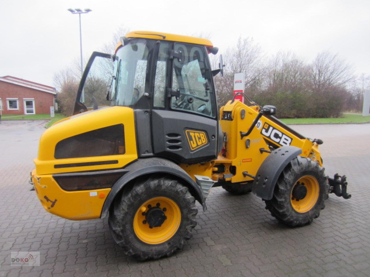 Teleskoplader van het type JCB TM220, Gebrauchtmaschine in Schoenberg (Foto 5)