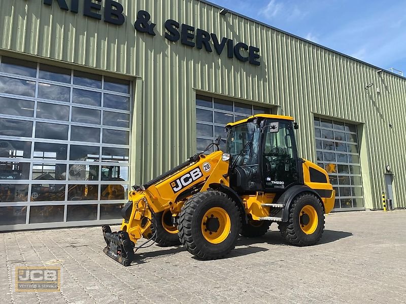 Teleskoplader of the type JCB TM220, Gebrauchtmaschine in Frechen (Picture 1)