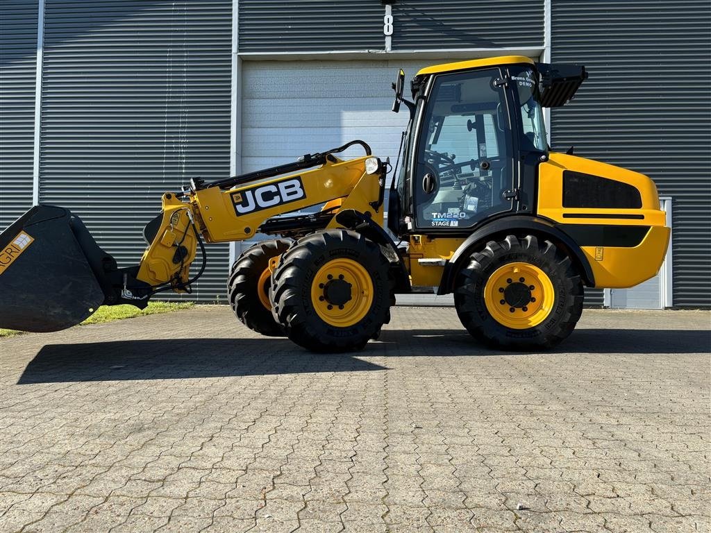 Teleskoplader tip JCB TM220, Gebrauchtmaschine in Skærbæk (Poză 1)