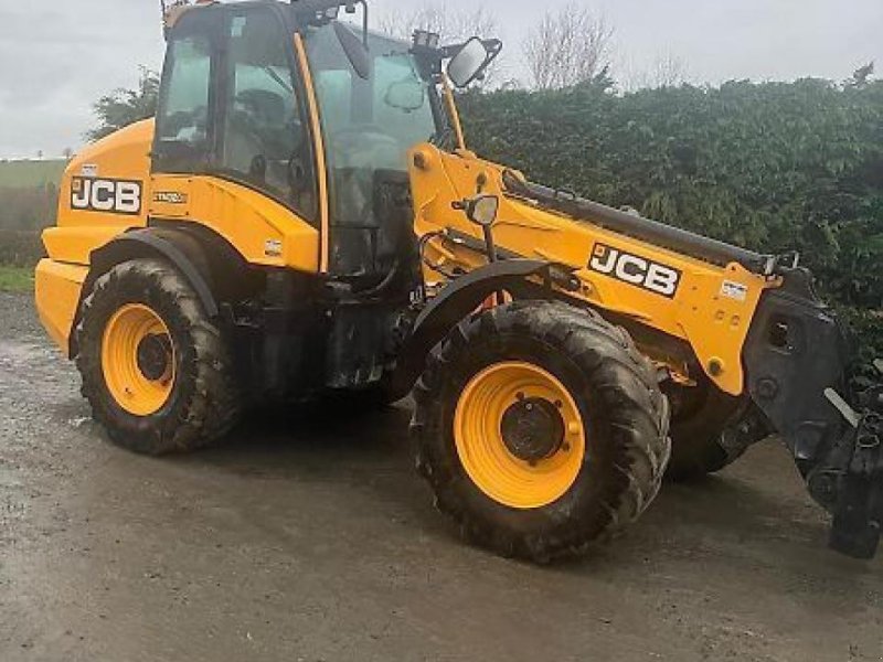 Teleskoplader van het type JCB tm320s, Gebrauchtmaschine in SHREWSBURRY (Foto 1)