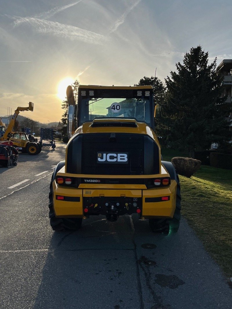 Teleskoplader van het type JCB TM320S, Vorführmaschine in Domdidier (Foto 3)