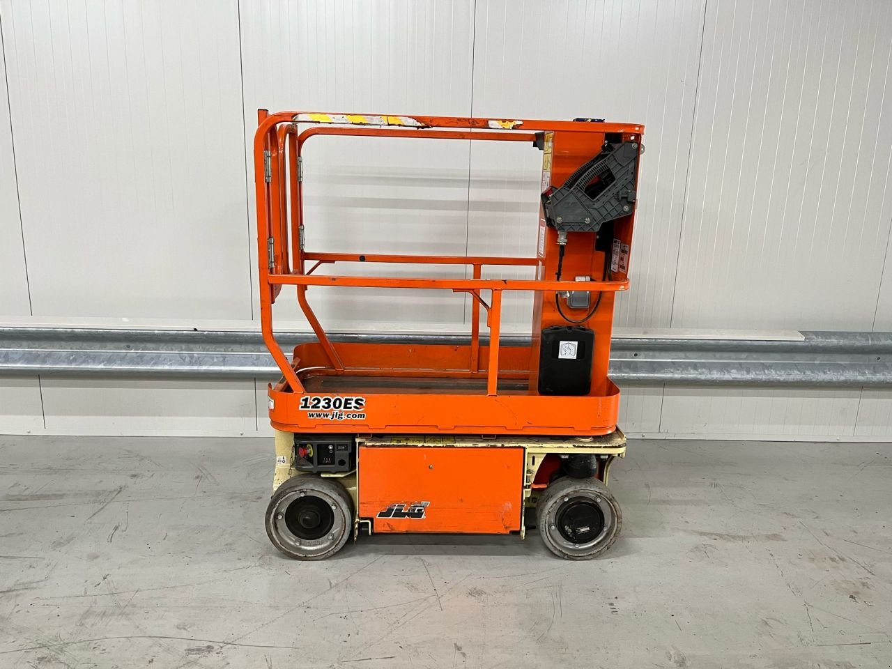 Teleskoplader del tipo JLG 1230ES, Gebrauchtmaschine en Vianen (Imagen 1)