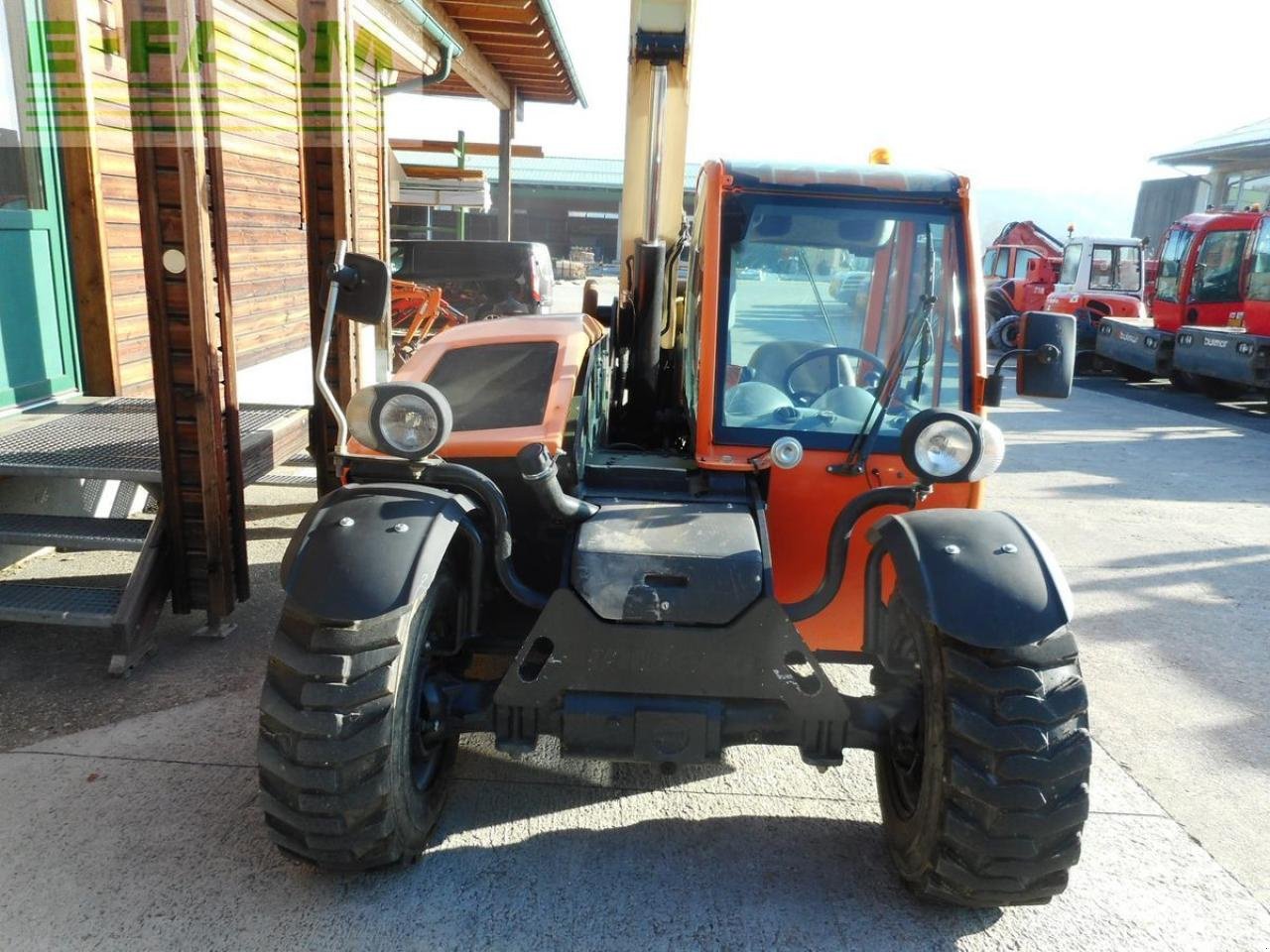 Teleskoplader des Typs JLG 2505h ( 2,5t - 5,6m ) nur 1,80 breit u. 1,93 hoc, Gebrauchtmaschine in ST. NIKOLAI/DR. (Bild 20)