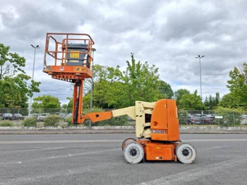 Teleskoplader van het type JLG E300AJP, Gebrauchtmaschine in senlis (Foto 9)