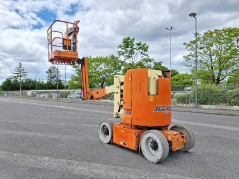 Teleskoplader van het type JLG E300AJP, Gebrauchtmaschine in senlis (Foto 10)