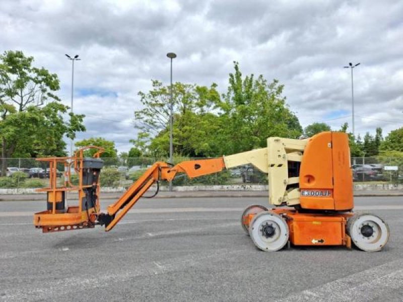 Teleskoplader του τύπου JLG E300AJP, Gebrauchtmaschine σε senlis (Φωτογραφία 3)