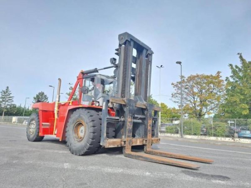 Teleskoplader of the type Kalmar DCF370-1200, Gebrauchtmaschine in senlis (Picture 4)