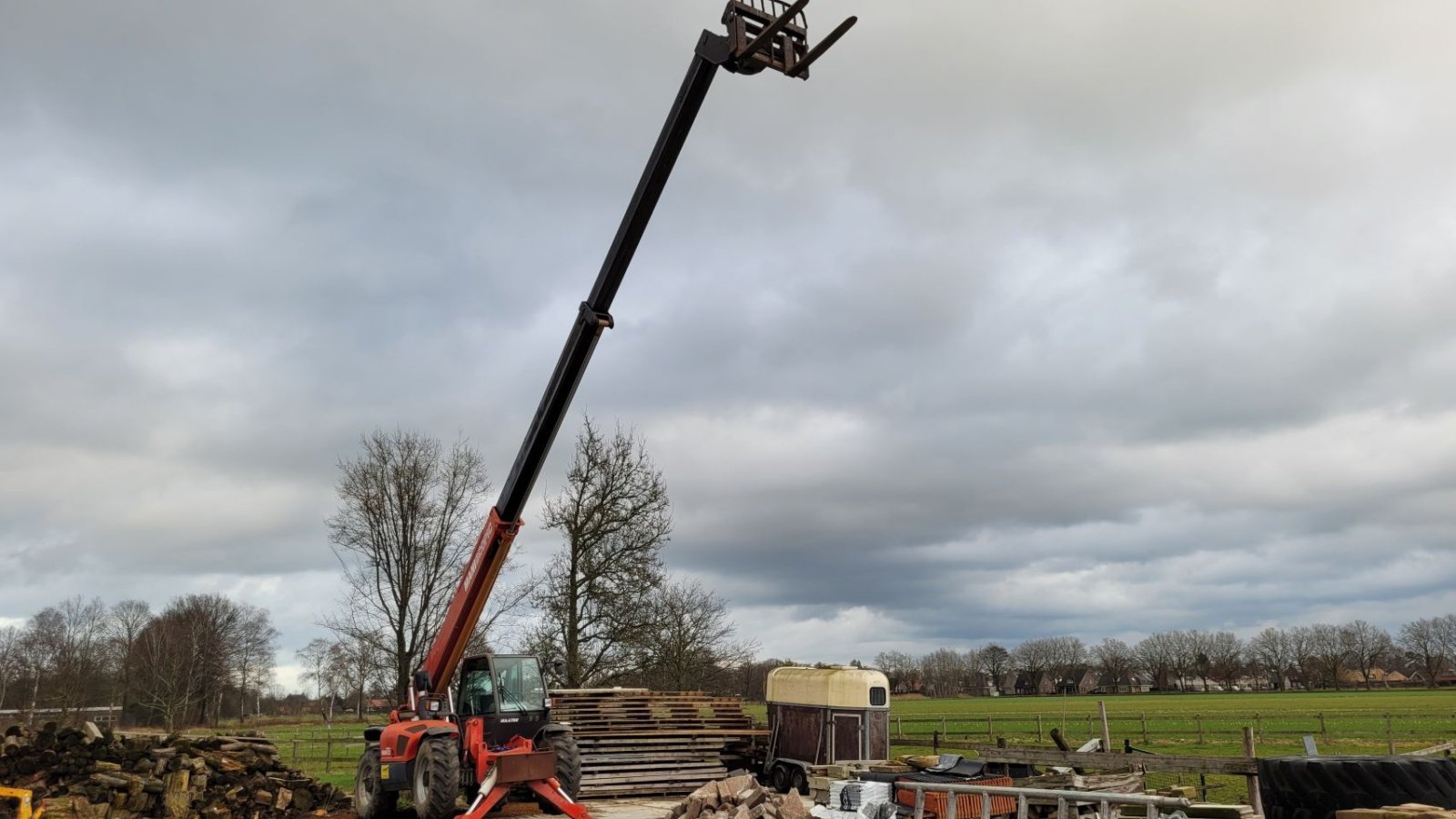 Teleskoplader del tipo Manitou 1435, Gebrauchtmaschine en Mariahout (Imagen 5)