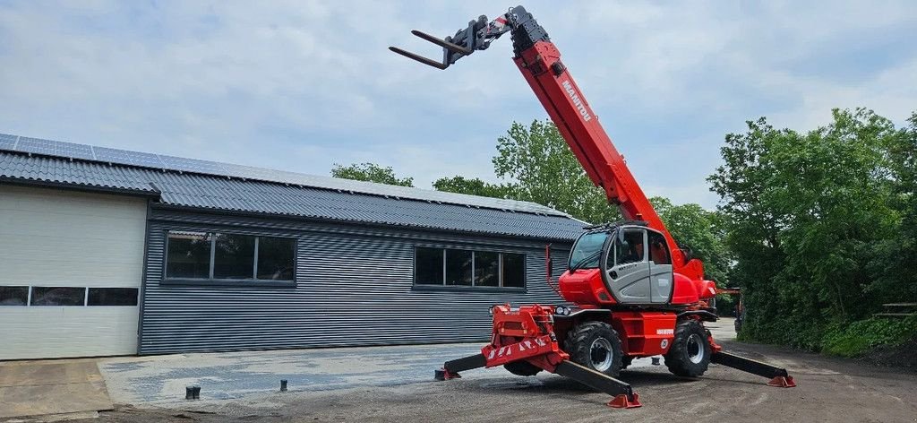 Teleskoplader of the type Manitou 2540 MRT PLUS PRIViLEGE, Gebrauchtmaschine in Scharsterbrug (Picture 1)