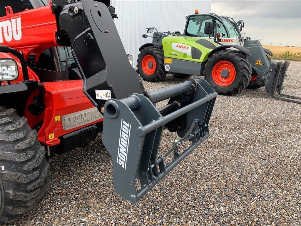 Teleskoplader van het type Manitou EURO ADAPTER, Gebrauchtmaschine in Mariager (Foto 1)