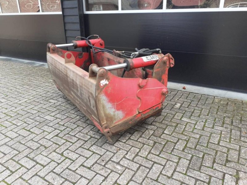 Teleskoplader van het type Manitou Merlo Bobcat Liebherr bak mast werktuigen landrol, Gebrauchtmaschine in Ederveen (Foto 1)