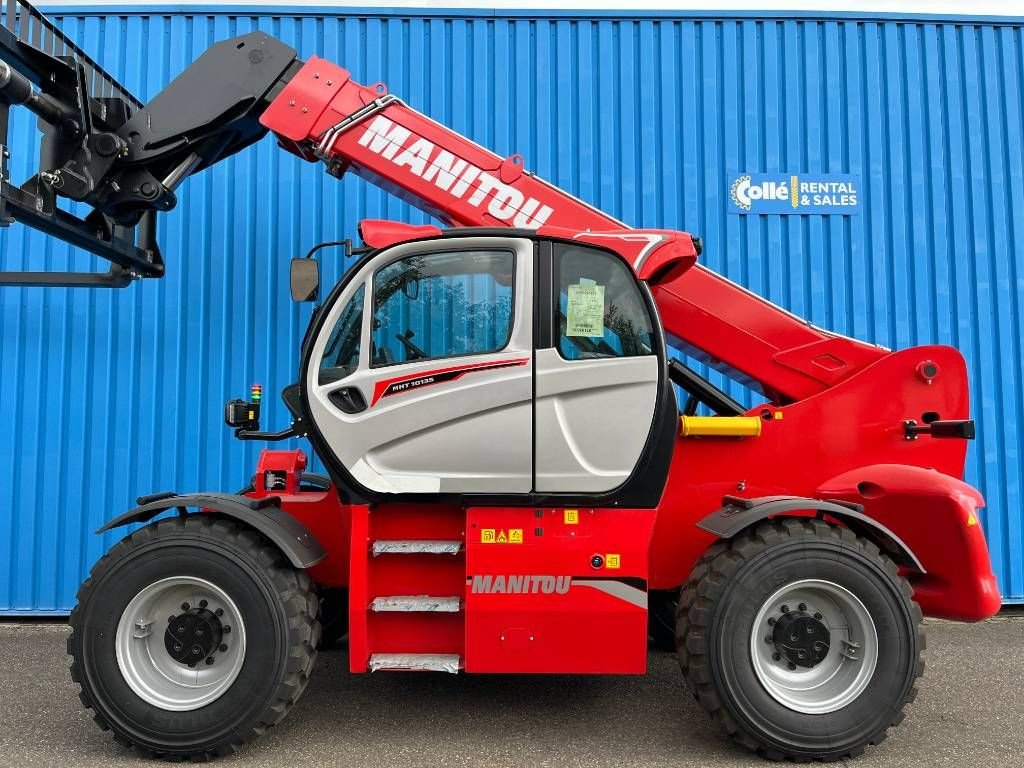 Teleskoplader des Typs Manitou MHT 10135, Neumaschine in Sittard (Bild 1)