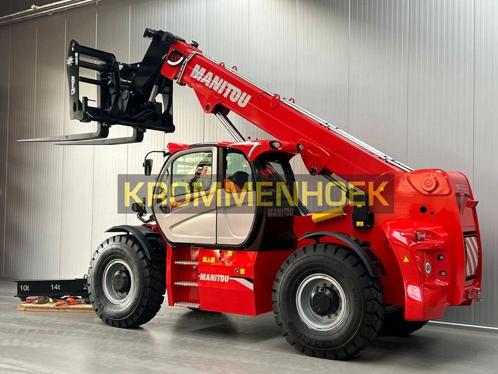 Teleskoplader of the type Manitou MHT 10200, Gebrauchtmaschine in Apeldoorn (Picture 3)