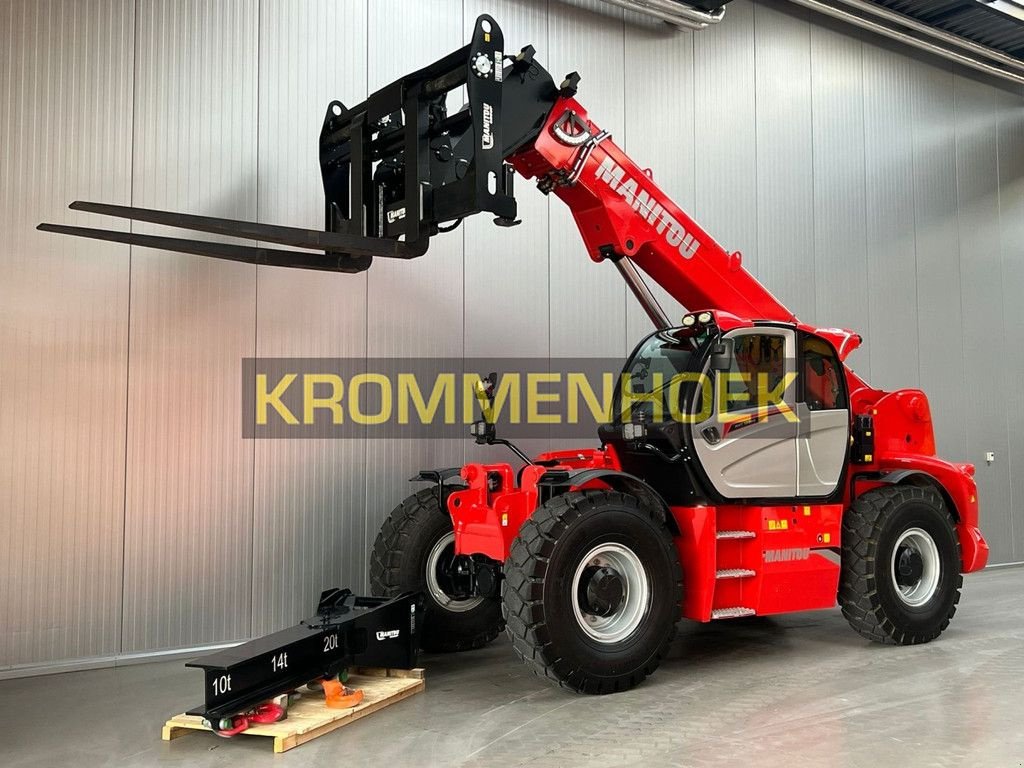 Teleskoplader of the type Manitou MHT 10200, Gebrauchtmaschine in Apeldoorn (Picture 2)