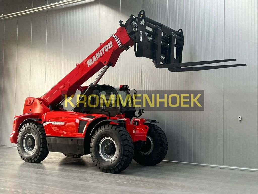 Teleskoplader of the type Manitou MHT 10200, Gebrauchtmaschine in Apeldoorn (Picture 7)