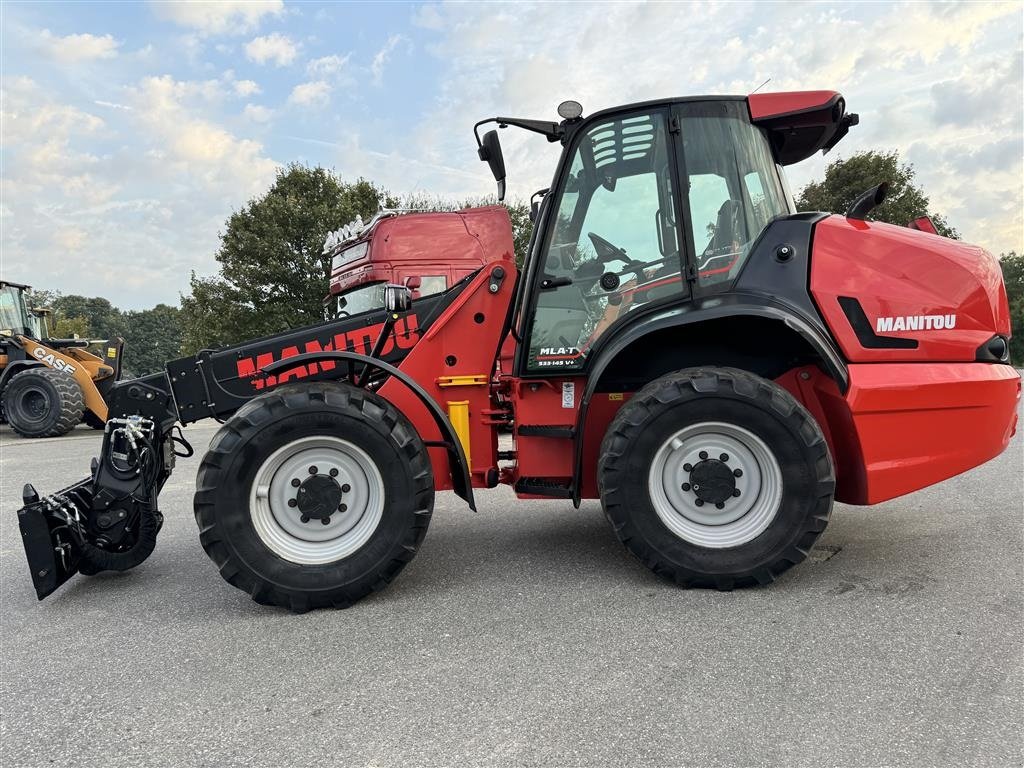 Teleskoplader of the type Manitou MLA-T 533-145 V+ ELITE KUN 4800 TIMER! MED OVERFALDSSKOVL OG PALLEGAFLER!, Gebrauchtmaschine in Nørager (Picture 3)