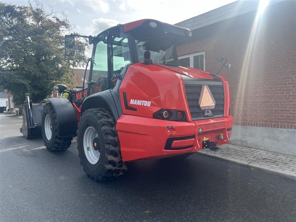 Teleskoplader типа Manitou MLA-T 533-145 V+ ELITE, Gebrauchtmaschine в Vejle (Фотография 2)