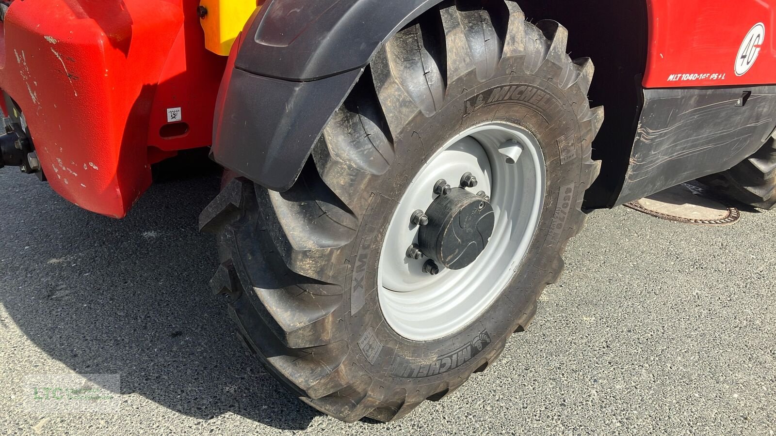 Teleskoplader tip Manitou MLT 1040-145PS, Gebrauchtmaschine in Großpetersdorf (Poză 14)