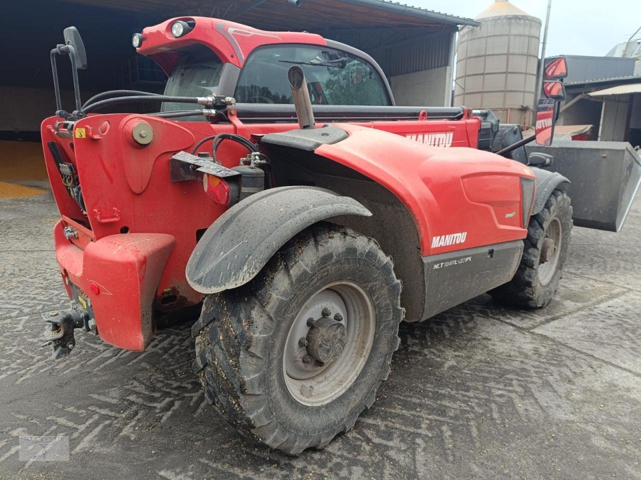 Teleskoplader tip Manitou MLT 1040L-137PS, Gebrauchtmaschine in Pragsdorf (Poză 3)