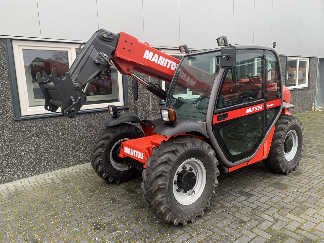 Teleskoplader типа Manitou MLT 523, Gebrauchtmaschine в Vriezenveen (Фотография 2)