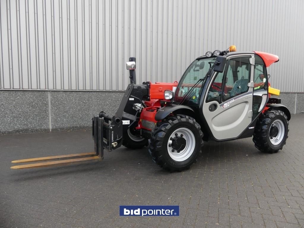 Teleskoplader du type Manitou MLT 625, Gebrauchtmaschine en Deurne (Photo 1)