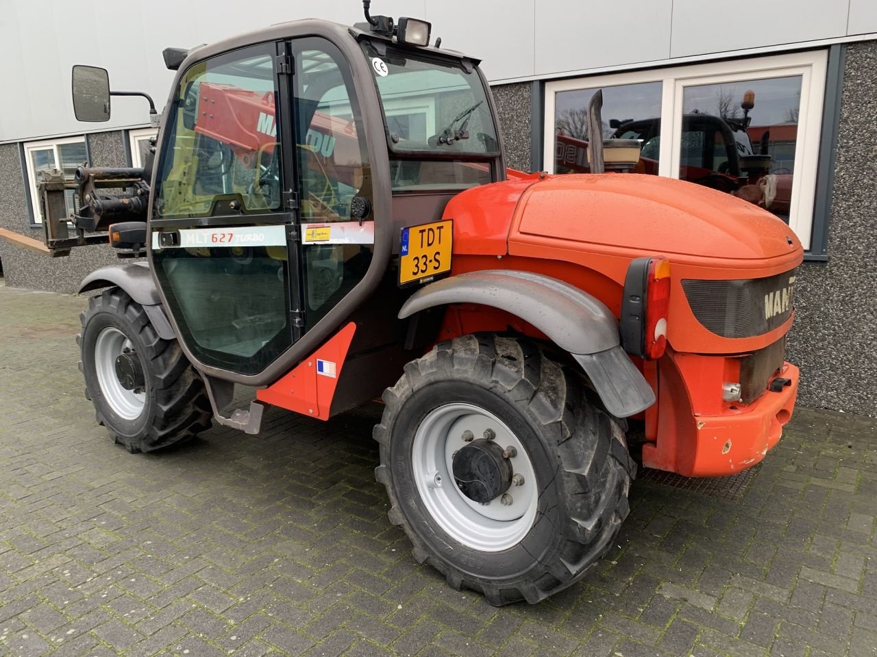 Teleskoplader типа Manitou MLT 627, Gebrauchtmaschine в Vriezenveen (Фотография 3)