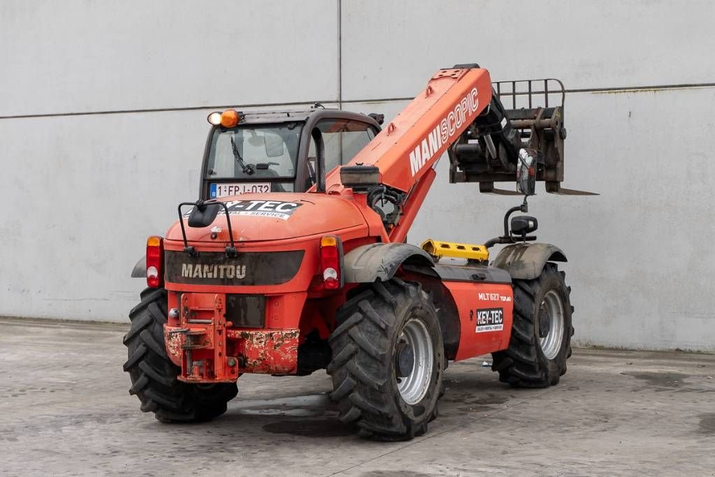 Teleskoplader от тип Manitou MLT 627, Gebrauchtmaschine в Moerbeke (Снимка 5)