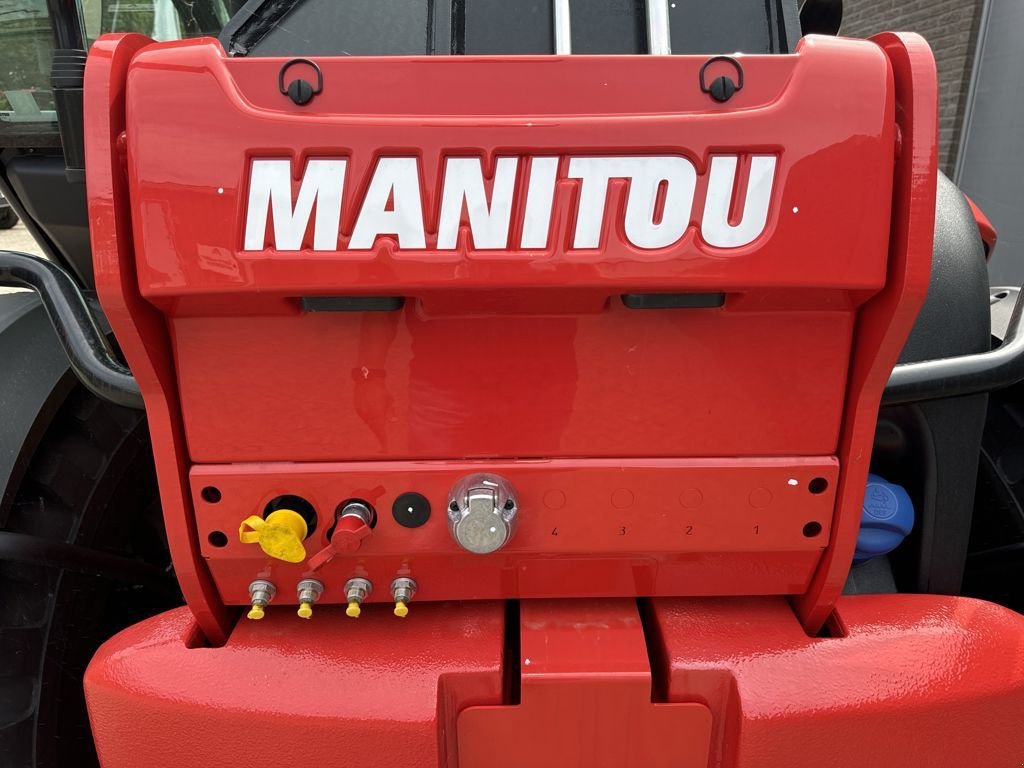 Teleskoplader tip Manitou MLT 635 130 PS D ST5 Premium Verreiker, Neumaschine in Laren Gld (Poză 8)