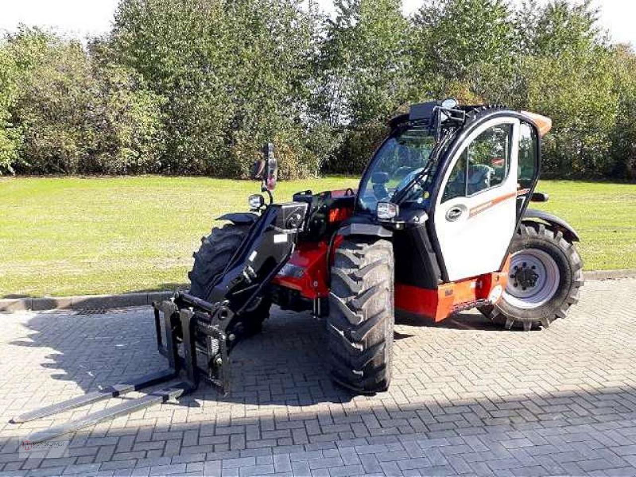 Teleskoplader от тип Manitou MLT 635-130 PS D ST5, Neumaschine в Oyten (Снимка 2)