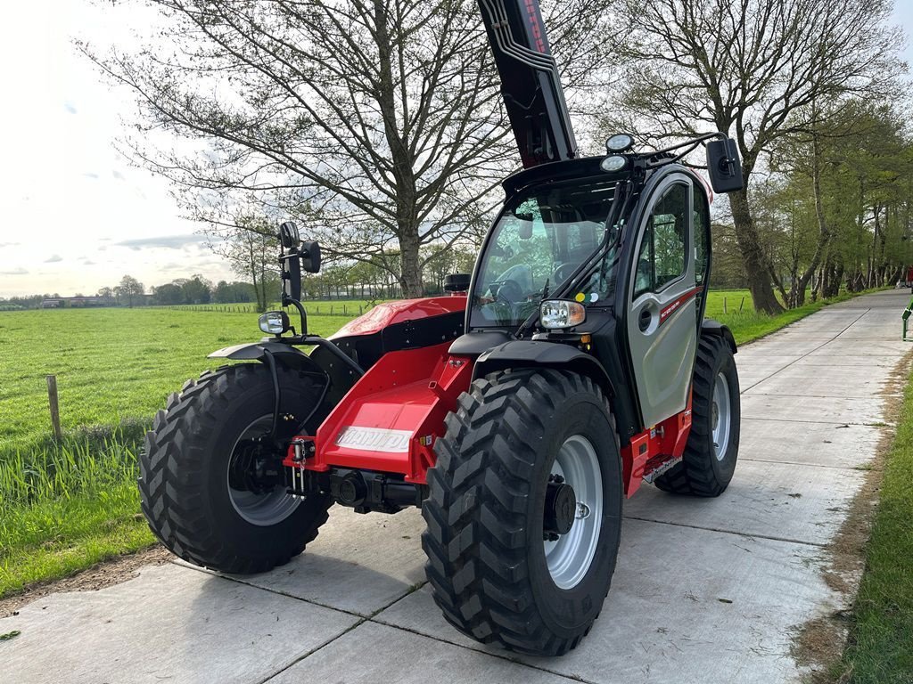 Teleskoplader van het type Manitou MLT 635-130PS+, Neumaschine in Lunteren (Foto 11)