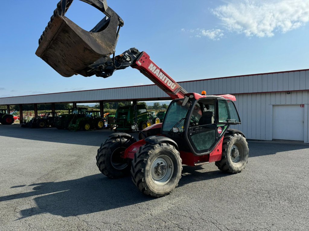 Teleskoplader of the type Manitou MLT 735 120 PS, Gebrauchtmaschine in MONTLUCON (Picture 5)