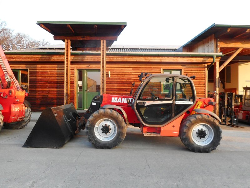 Teleskoplader van het type Manitou MLT 735-120LSU mit neuer Leichtgutschaufel, Gebrauchtmaschine in St. Nikolai ob Draßling (Foto 1)