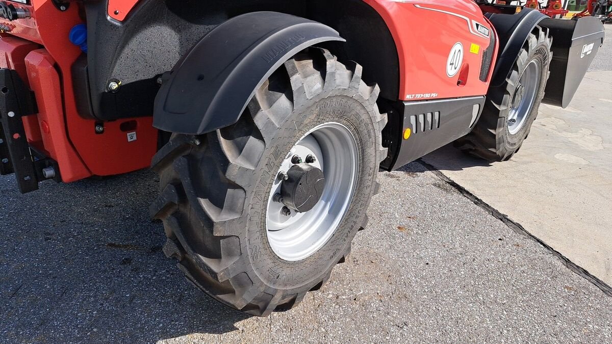 Teleskoplader of the type Manitou MLT 737-130 PS Premium, Vorführmaschine in Zwettl (Picture 14)