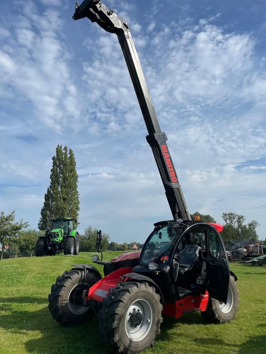 Teleskoplader del tipo Manitou MLT 737.130PS, Gebrauchtmaschine In Wevelgem (Immagine 1)