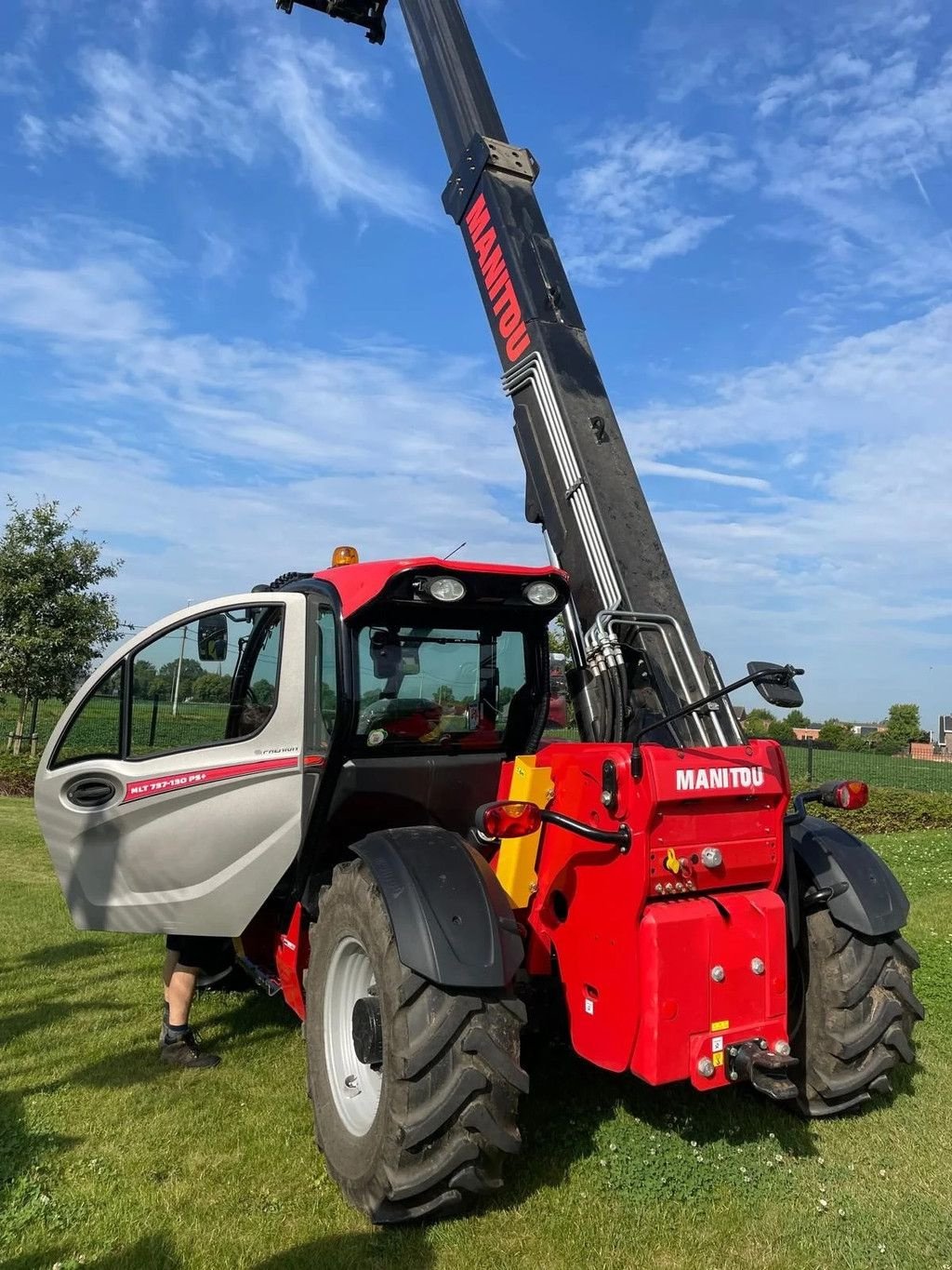 Teleskoplader typu Manitou MLT 737.130PS, Gebrauchtmaschine w Wevelgem (Zdjęcie 4)