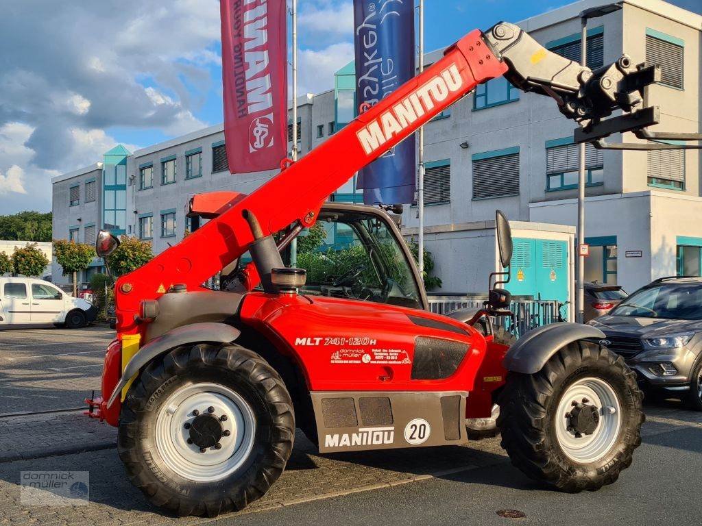 Teleskoplader typu Manitou MLT 741-120 H Klima, Gebrauchtmaschine w Friedrichsdorf (Zdjęcie 3)