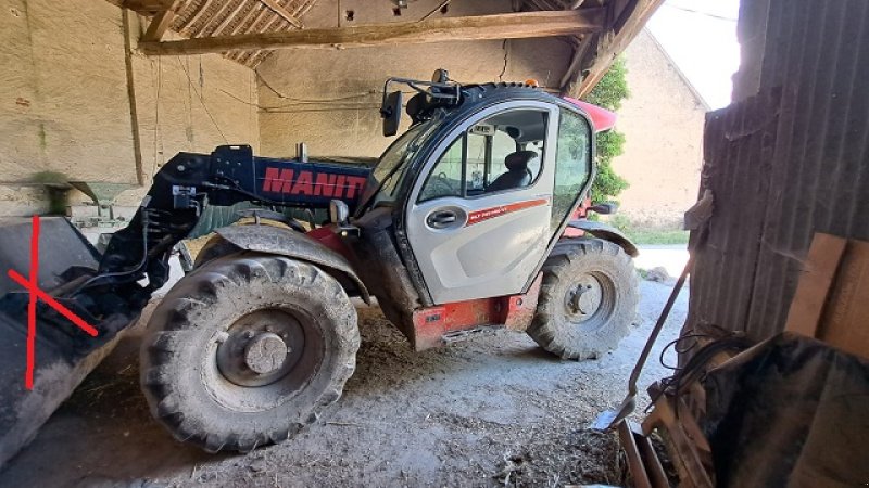 Teleskoplader типа Manitou MLT 741-120, Gebrauchtmaschine в PITHIVIERS Cedex (Фотография 1)