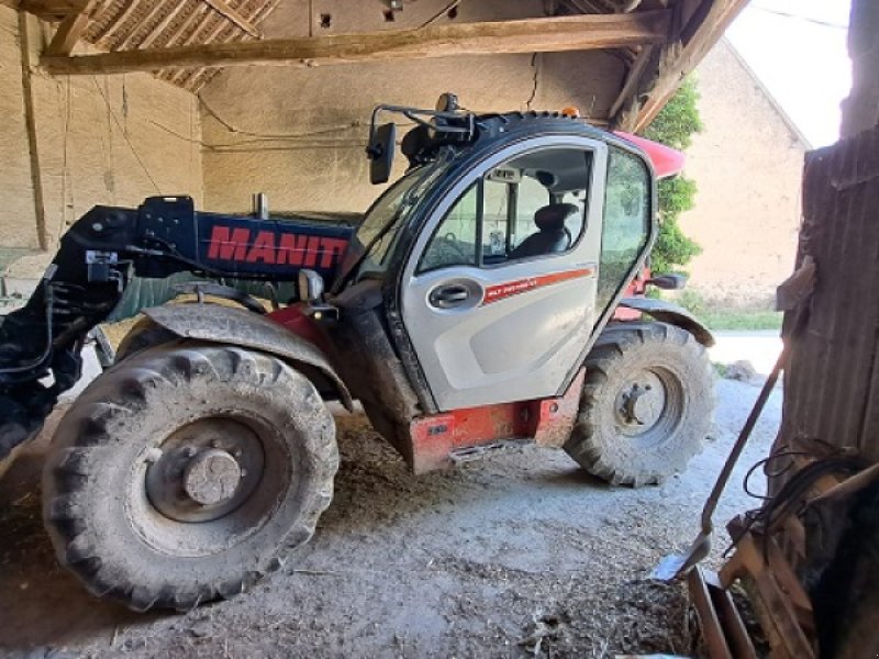 Teleskoplader tip Manitou MLT 741-120, Gebrauchtmaschine in PITHIVIERS Cedex (Poză 1)