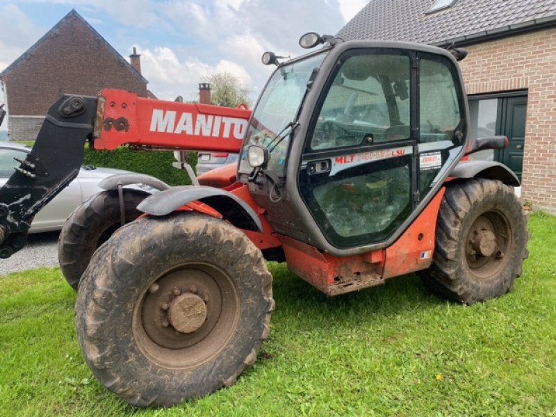 Teleskoplader от тип Manitou MLT 741 120, Gebrauchtmaschine в Wargnies Le Grand (Снимка 1)