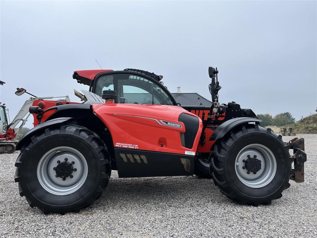 Teleskoplader du type Manitou MLT 741-140V+ Elite, Gebrauchtmaschine en Mariager (Photo 7)