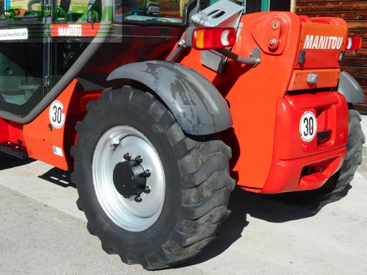 Teleskoplader от тип Manitou mlt 742 hlsu turbo, Gebrauchtmaschine в ST. NIKOLAI/DR. (Снимка 16)