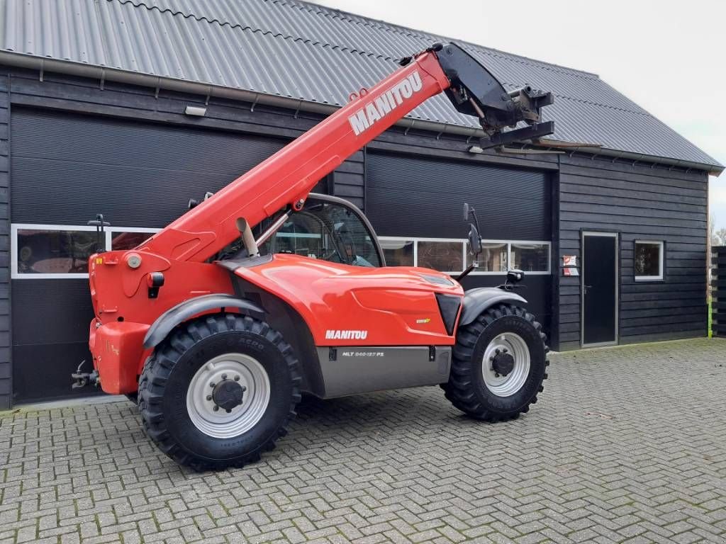 Teleskoplader typu Manitou MLT 840-137 PS verreiker 40km/h, Gebrauchtmaschine v Ederveen (Obrázek 1)